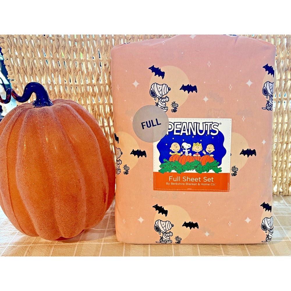 Berkshire Peanuts Mummy Snoopy Halloween - Full Size Sheet Set in Pink - 4pc